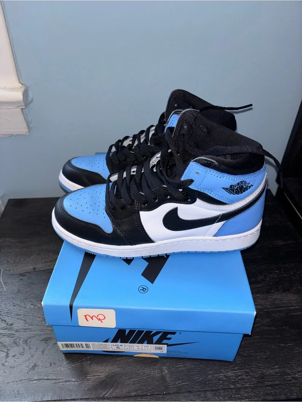UNC AIR JORDANS